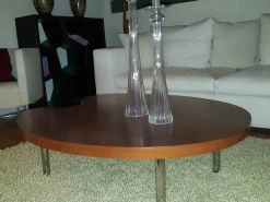 Tavolo sagomato a quattro gambe Lab Ciacci scontato