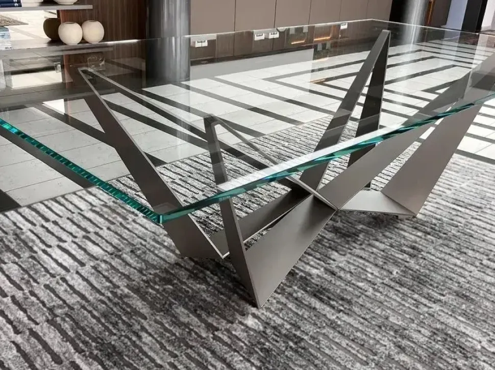 Tavolo Skorpio di Cattelan italia scontato del 29%