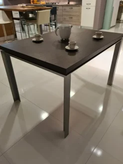 Tavolo Steel Jesse a prezzo ribassato