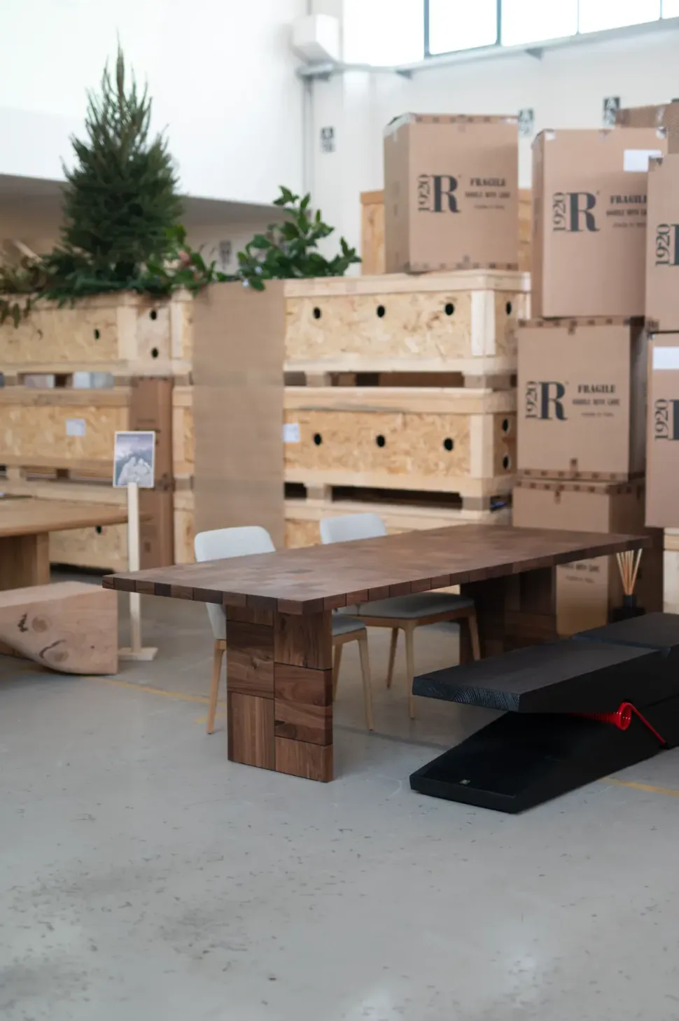 Tavolo Tableau Riva 1920 in legno e resina Fisso scontato 44%