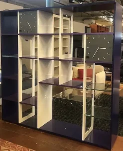 Vendita di arredi di grandi marchi in stile design a prezzi vantaggiosi.