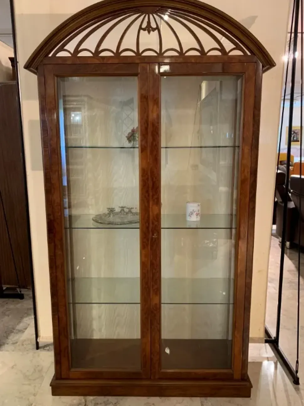 Vetrinetta in legno stile classico Vetrina ditta ezio bellotti Artigianale